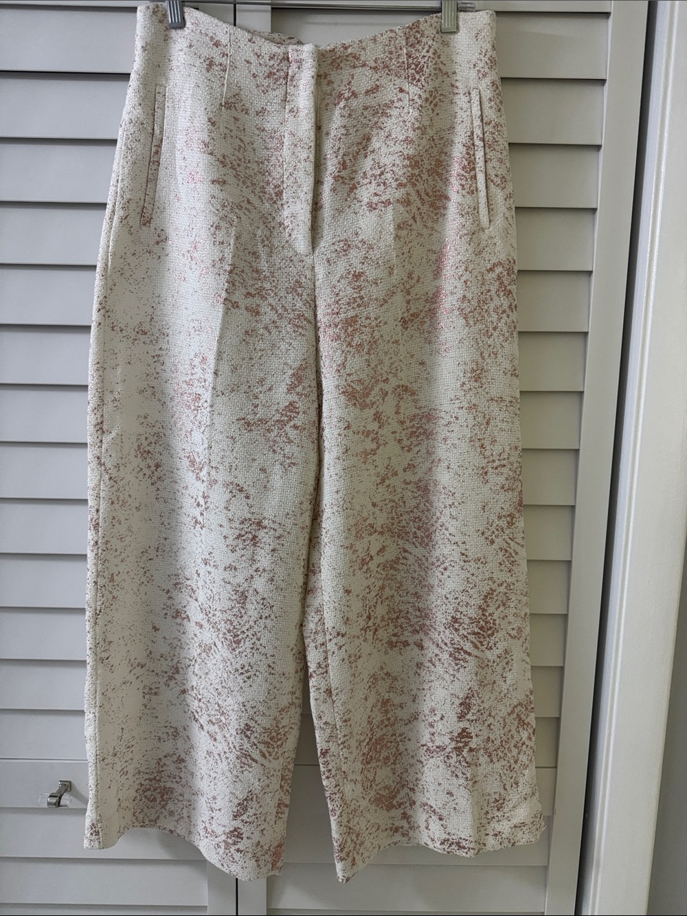 Zara Wide-Leg Printed Crop Pants in Cream and shimmering Dusty Rose